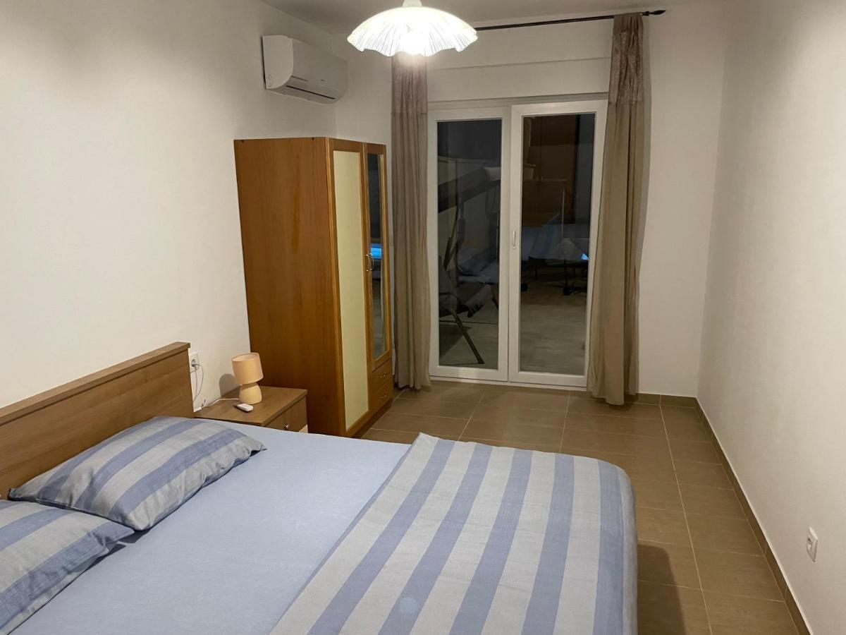 Villa Mira ***** Pinezići Zewnętrze zdjęcie