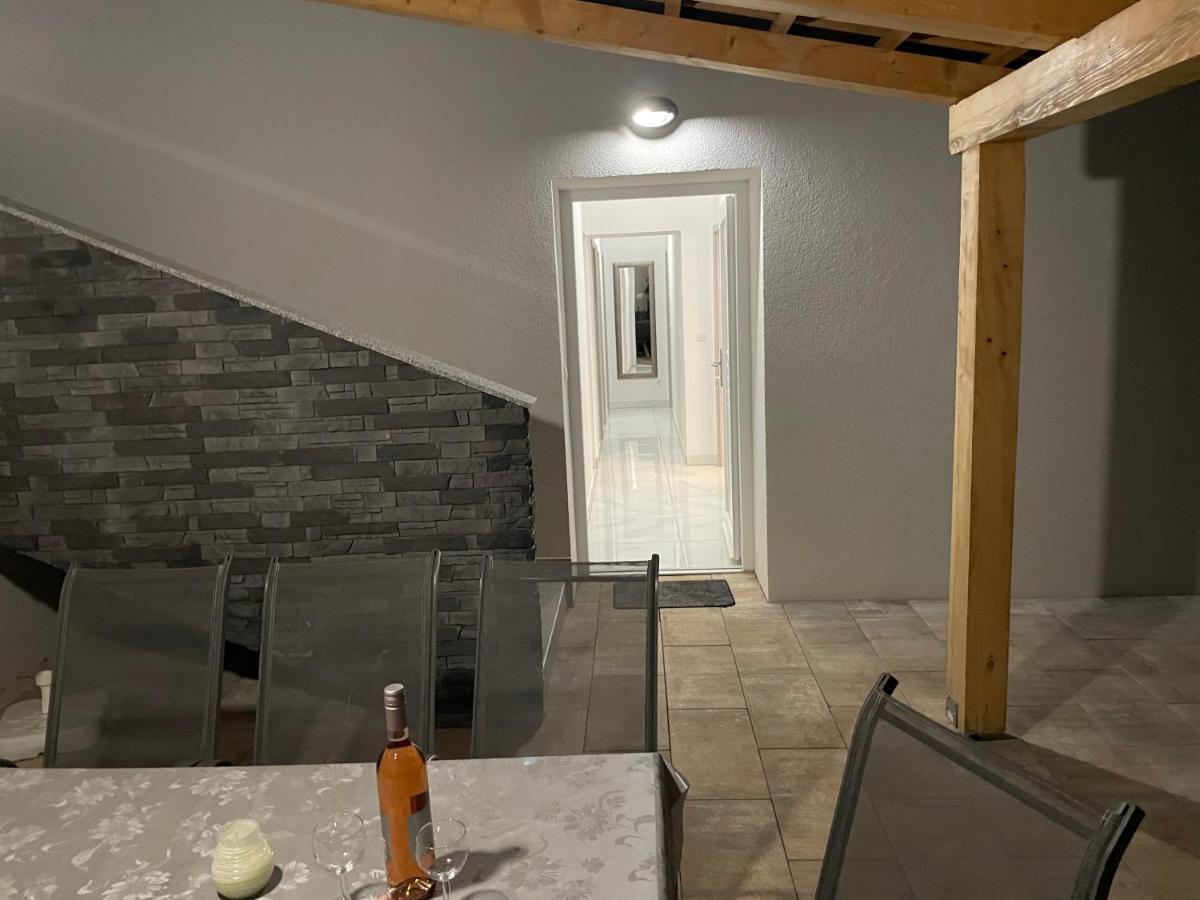 Villa Mira ***** Pinezići Zewnętrze zdjęcie