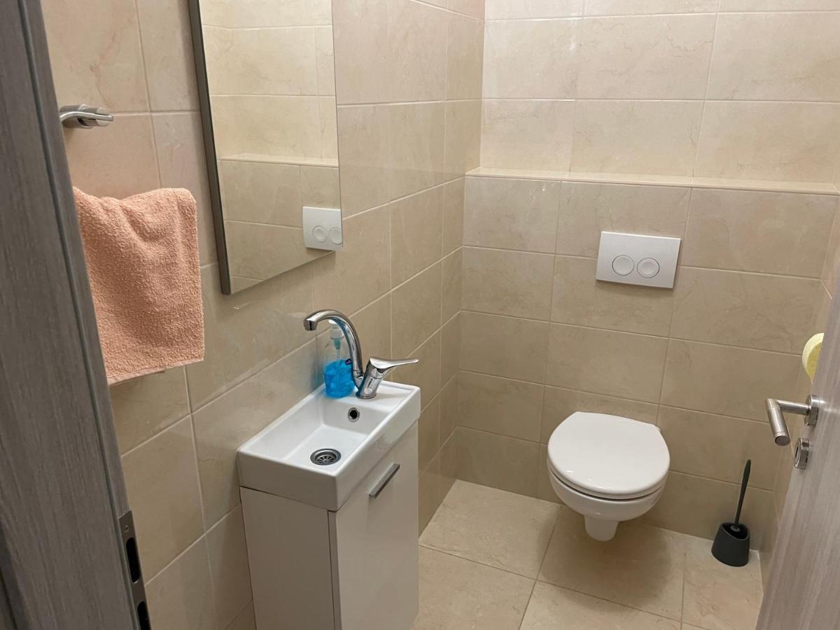 Villa Mira ***** Pinezići Zewnętrze zdjęcie